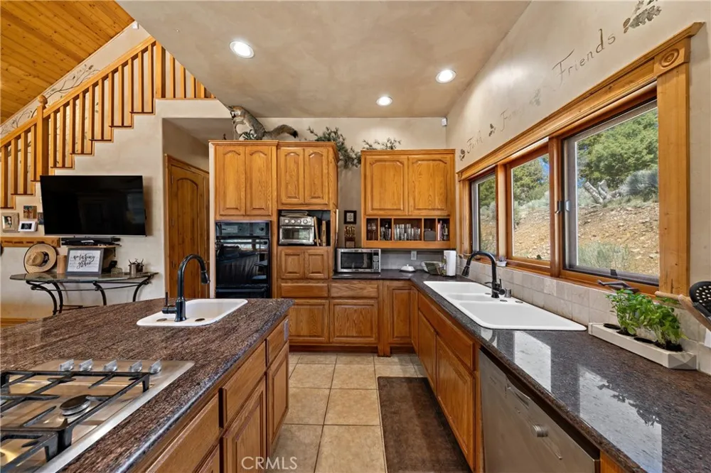 4295 Noodle Angelus Oaks, CA 92305
