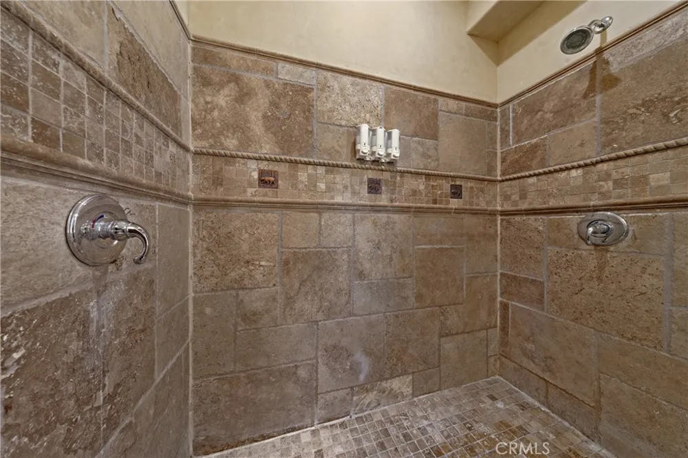 4295 Noodle Angelus Oaks, CA 92305