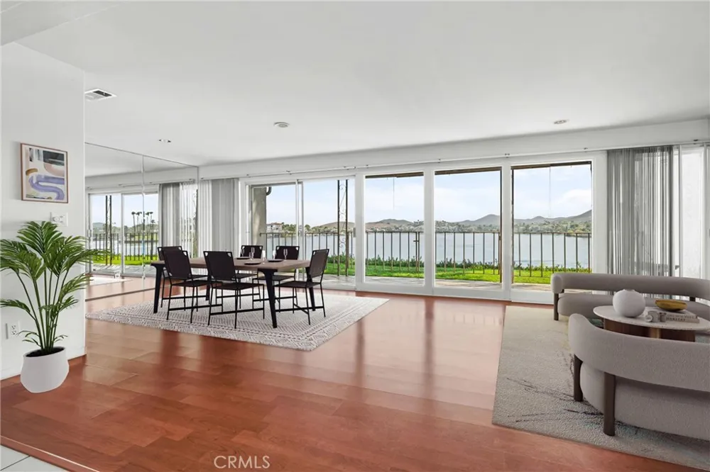 22054 Treasure Island Canyon Lake, CA 92587