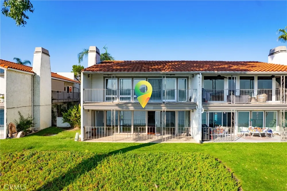 22054 Treasure Island Canyon Lake, CA 92587