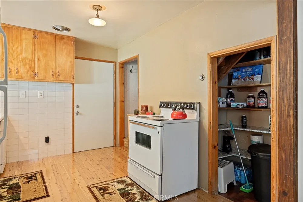 33459 Wild Cherry Green Valley Lake, CA 92341