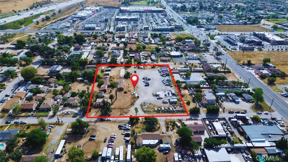 4118 Vernon Jurupa Valley, CA 92509