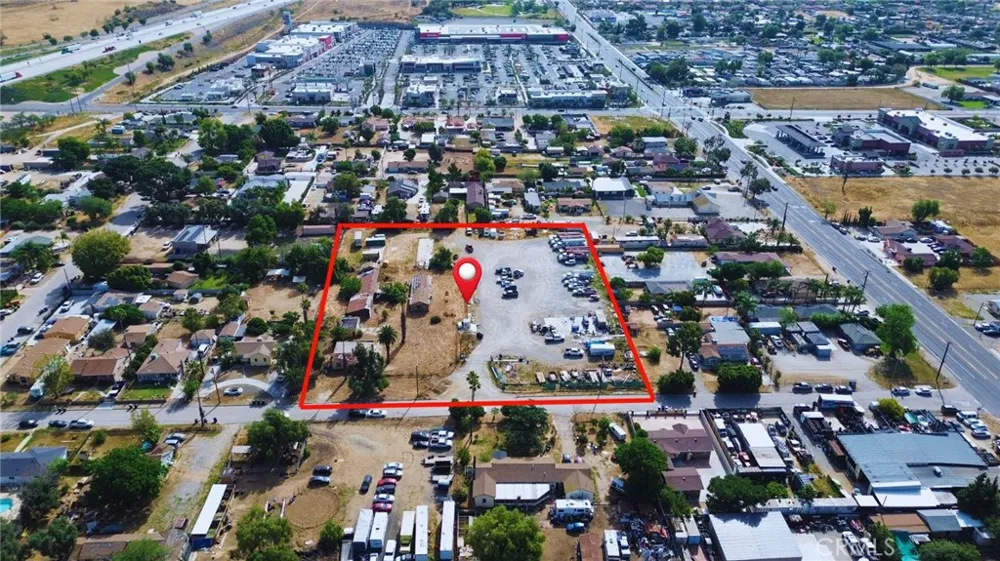 4118 Vernon Jurupa Valley, CA 92509