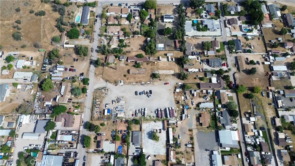 4118 Vernon Jurupa Valley, CA 92509