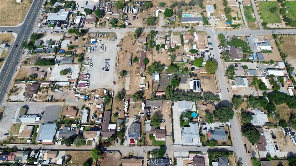4118 Vernon Jurupa Valley, CA 92509