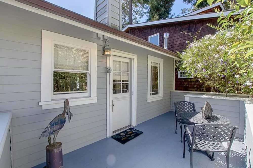 429 Capitola Avenue Capitola, CA 95010