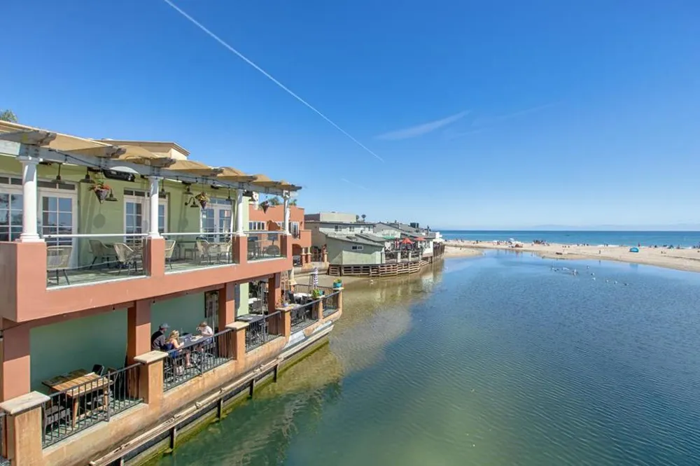 429 Capitola Avenue Capitola, CA 95010