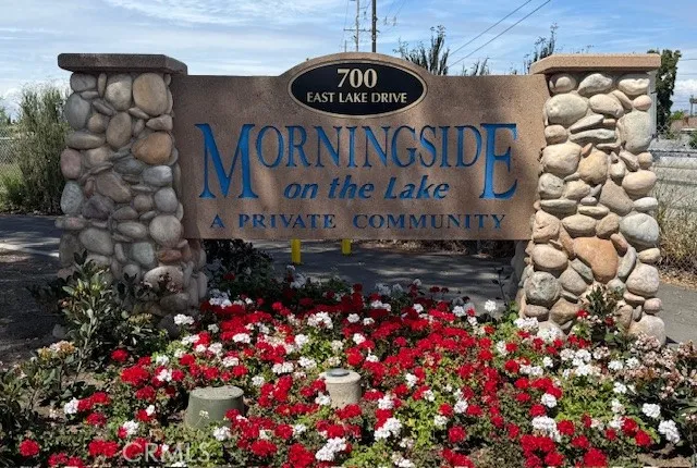 700 E Lake Drive #52 Orange, CA 92866