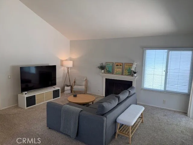 700 E Lake Drive #52 Orange, CA 92866