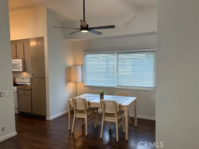 700 E Lake Drive #52 Orange, CA 92866