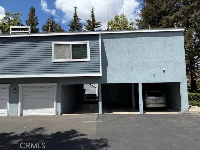 700 E Lake Drive #52 Orange, CA 92866