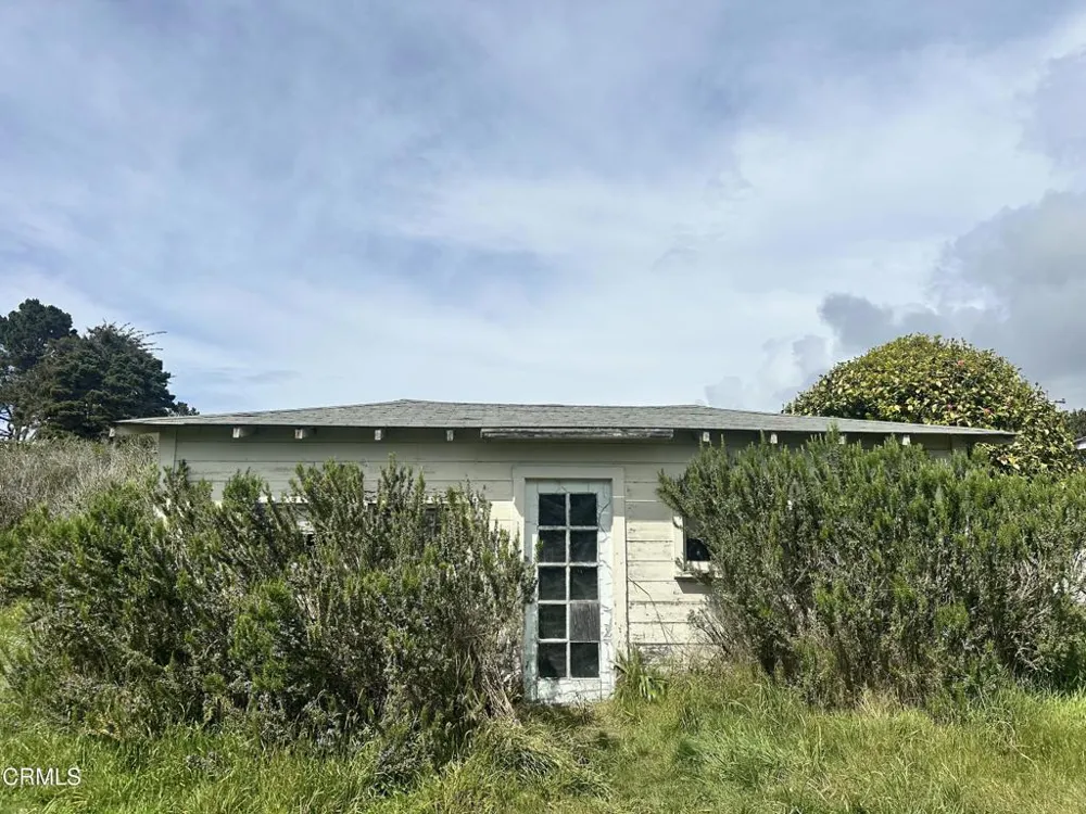 18700 Highway 1 Fort Bragg, CA 95437