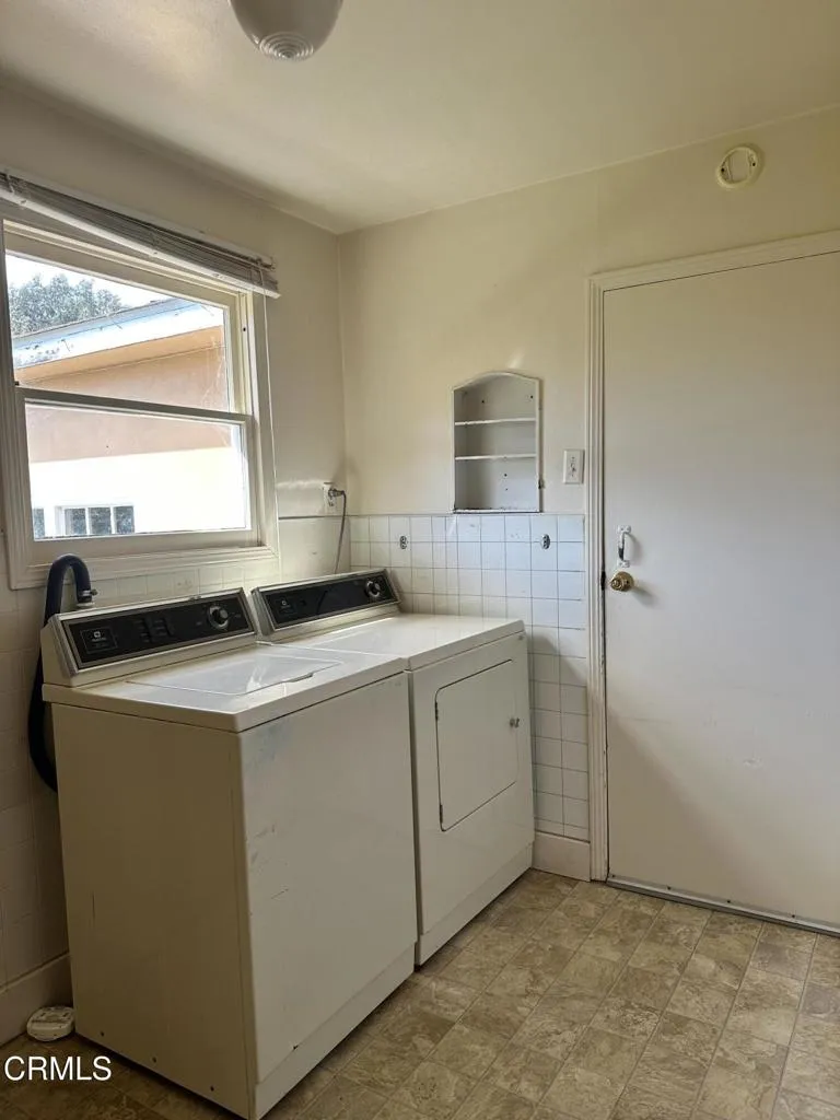 18700 Highway 1 Fort Bragg, CA 95437