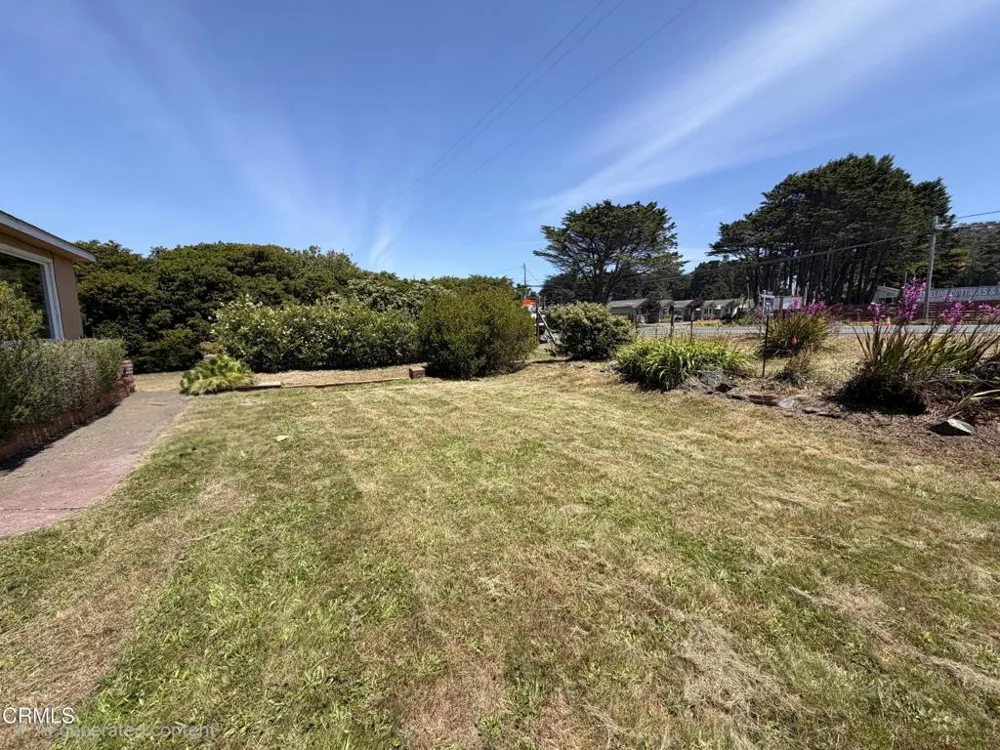 18700 Highway 1 Fort Bragg, CA 95437