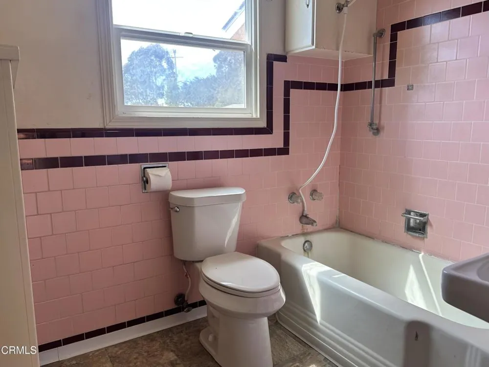 18700 Highway 1 Fort Bragg, CA 95437