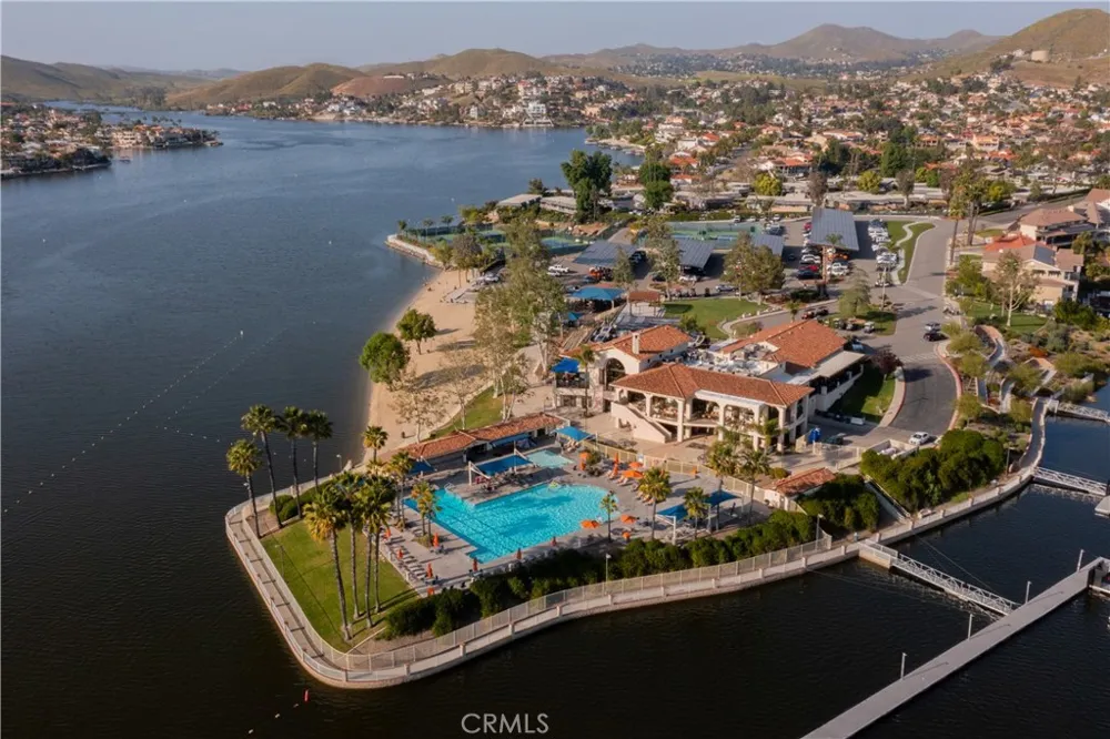 22835 Water View Drive Canyon Lake, CA 92587