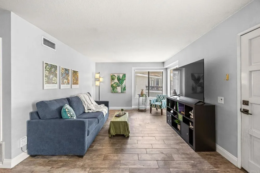 25685 Sycamore Pointe #3G Lake Forest, CA 92630