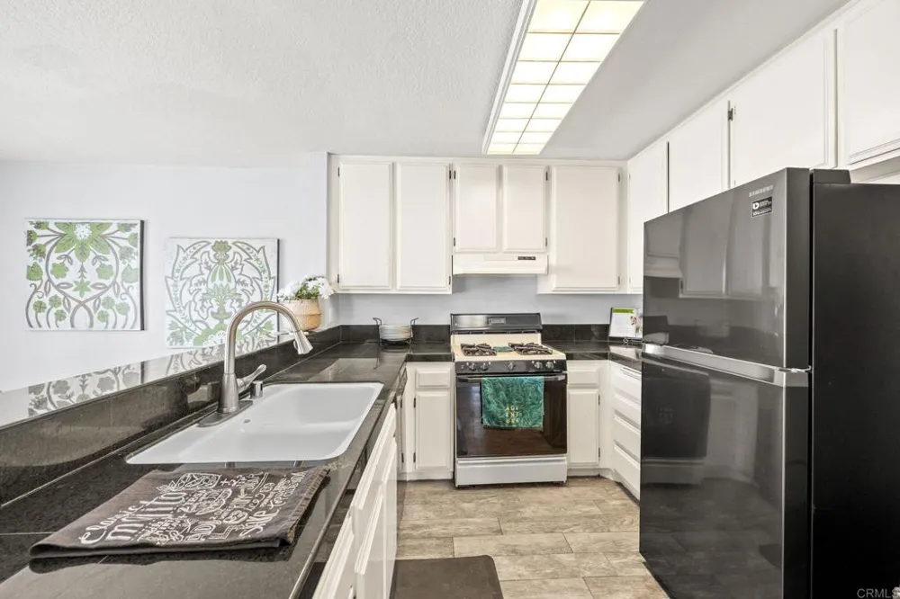 25685 Sycamore Pointe #3G Lake Forest, CA 92630