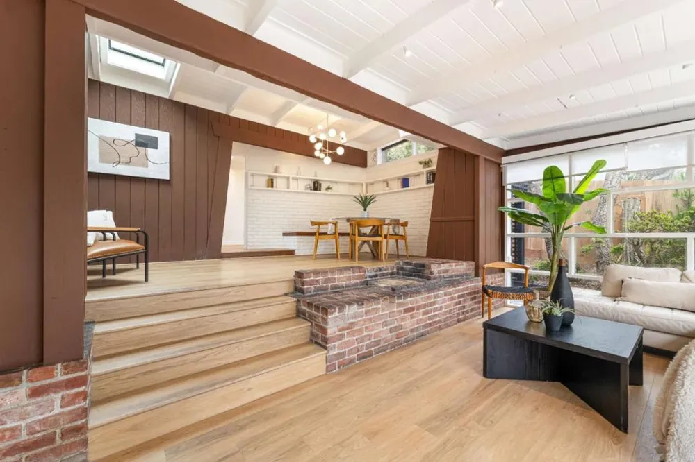 1207 Presidio Boulevard Pacific Grove, CA 93950