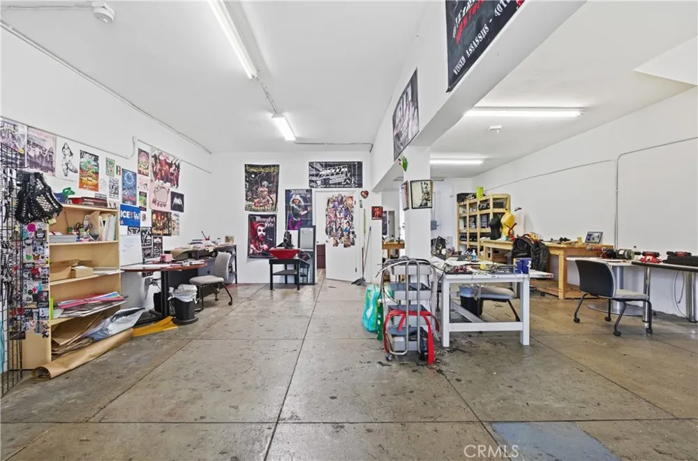 8317 Whittier Pico Rivera, CA 90660