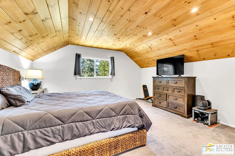 23971 Skyview Drive Idyllwild, CA 92549