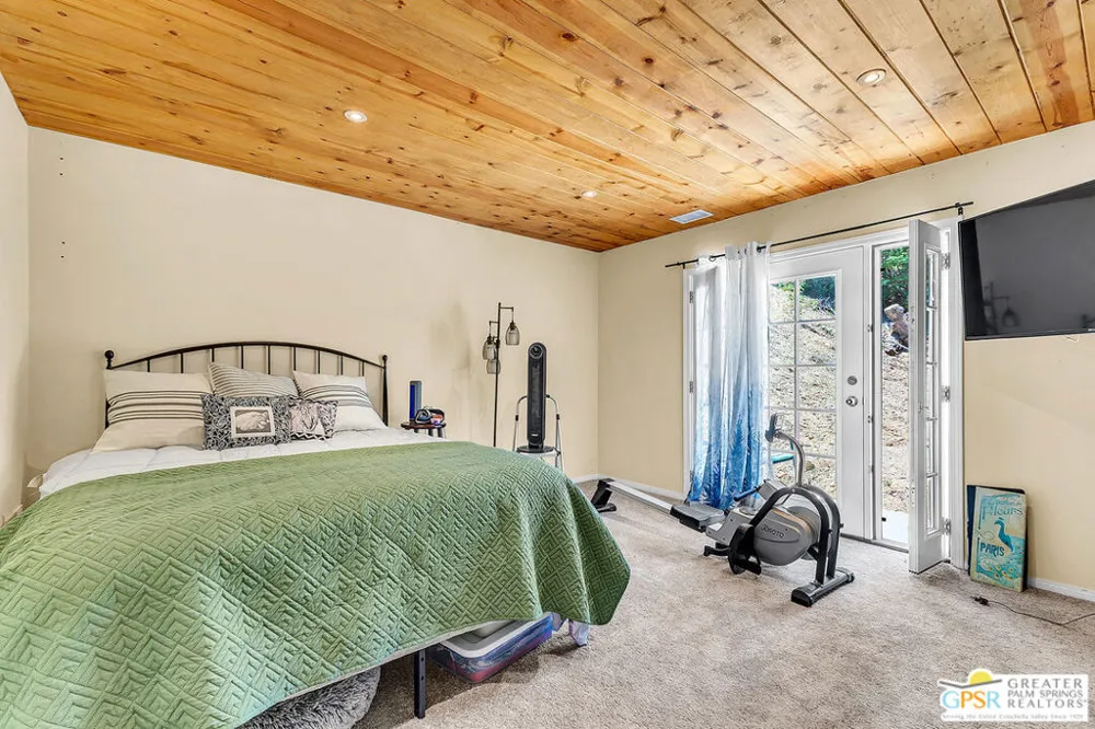 23971 Skyview Drive Idyllwild, CA 92549