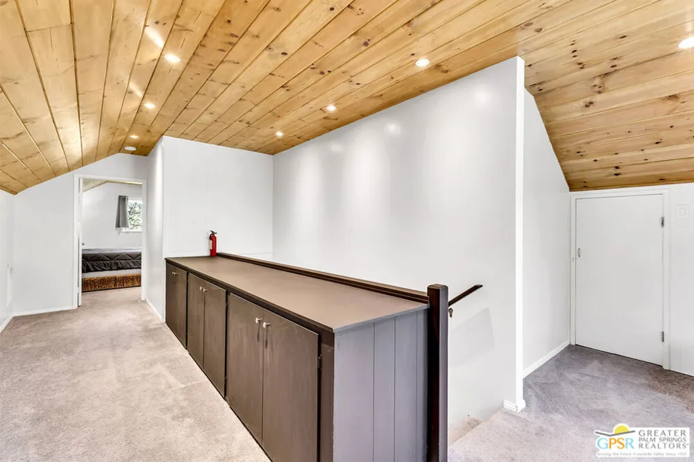 23971 Skyview Drive Idyllwild, CA 92549