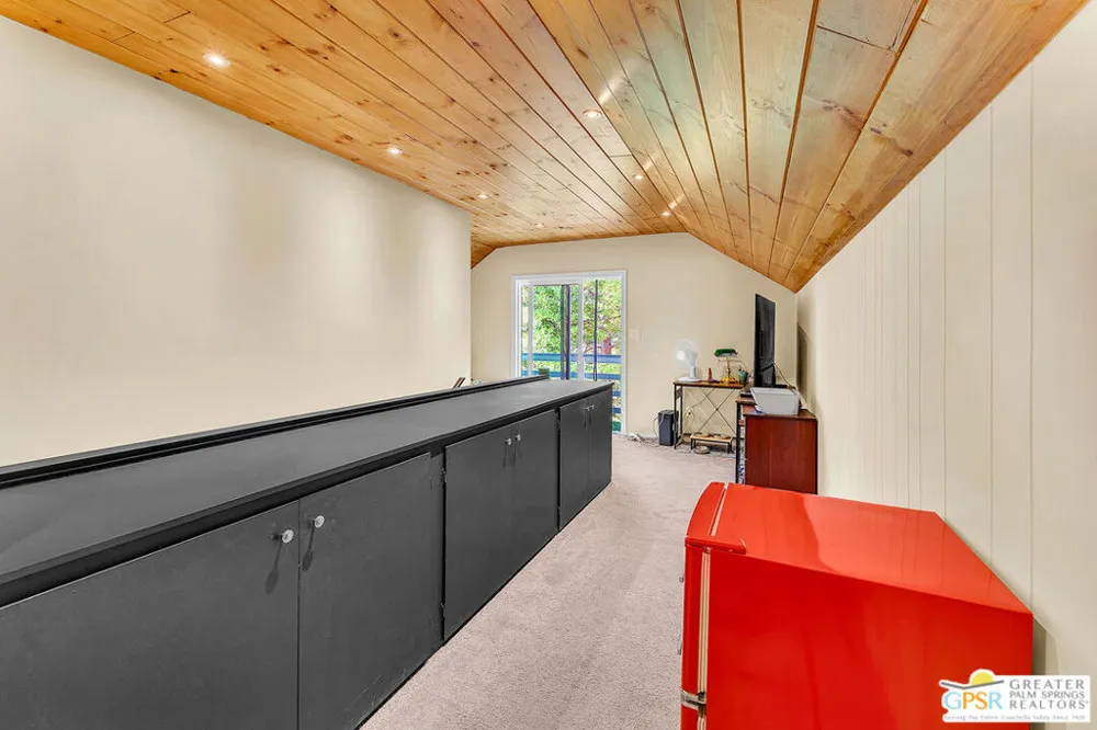 23971 Skyview Drive Idyllwild, CA 92549