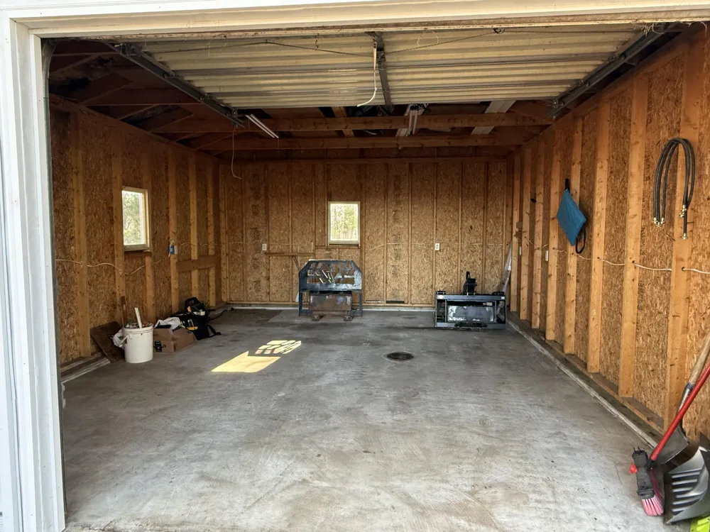 10780 Round Lake Drive Mecosta, MI 49332