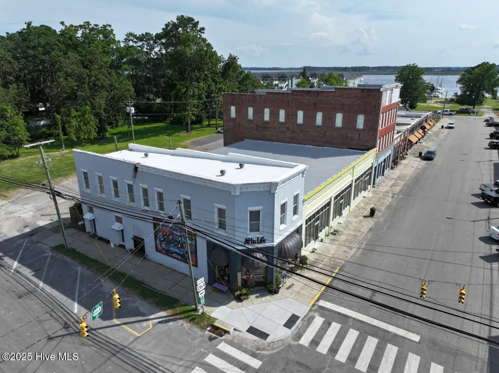 288 Pamlico Street Belhaven, NC 27810