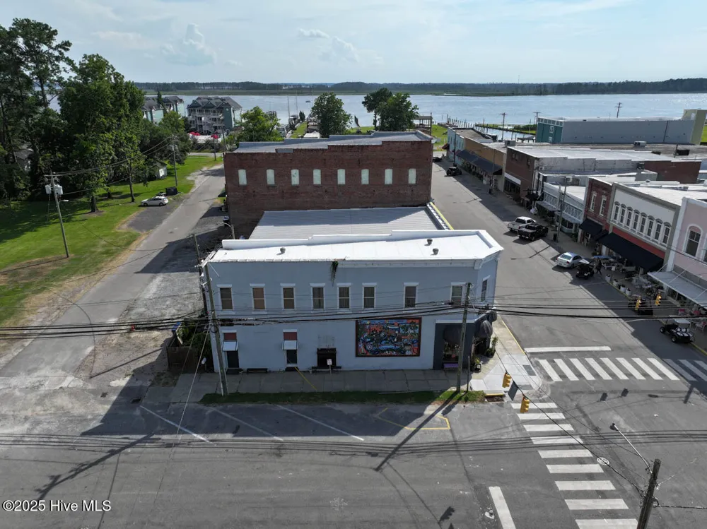 288 Pamlico Street Belhaven, NC 27810
