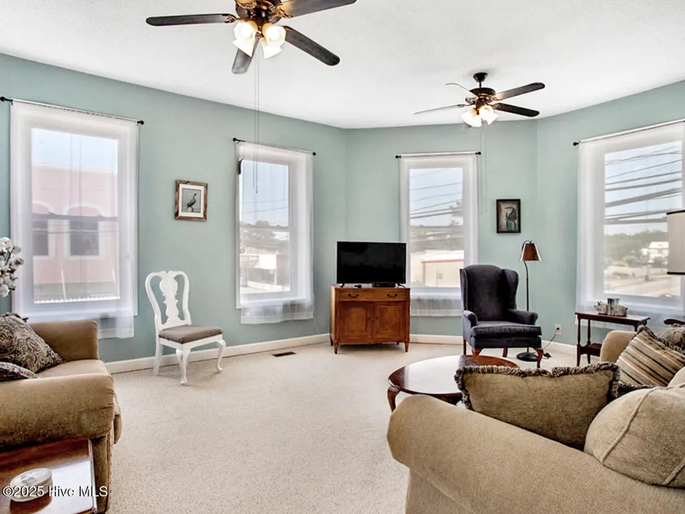 288 Pamlico Street Belhaven, NC 27810