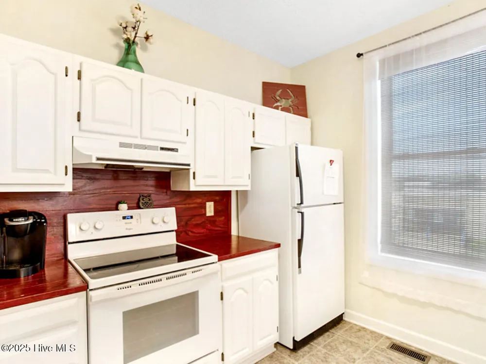 288 Pamlico Street Belhaven, NC 27810