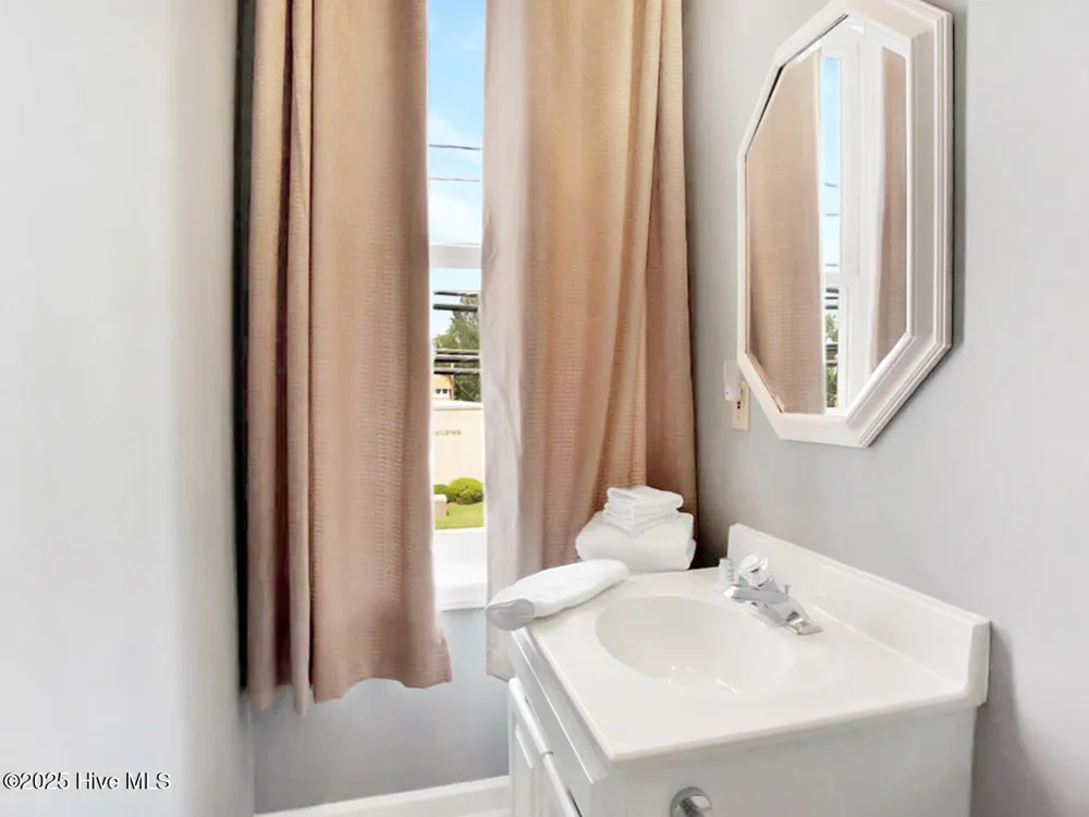 288 Pamlico Street Belhaven, NC 27810