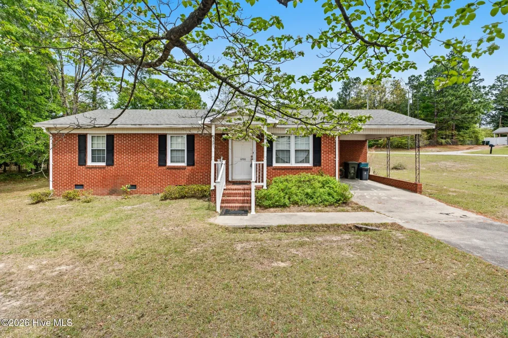1200 Oak Avenue Hamlet, NC 28345