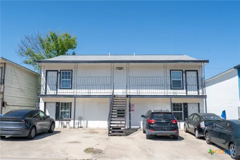 512 Sunset Lane #A-D