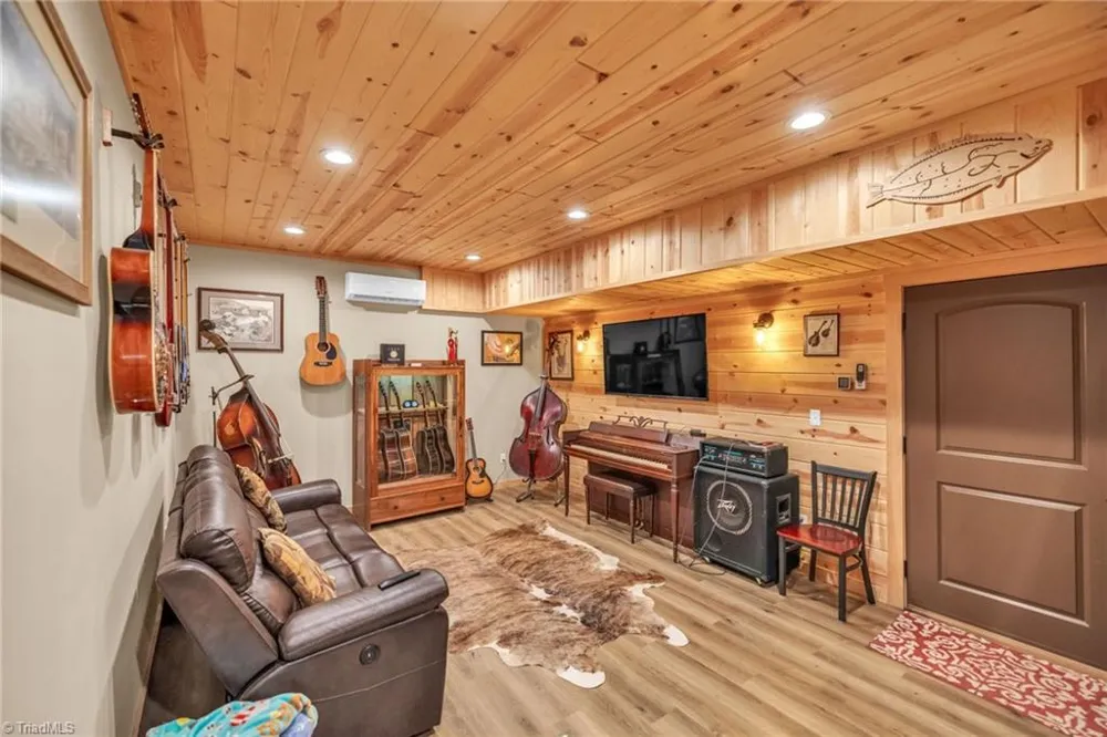 632 Big Tree Road West Jefferson, NC 28694