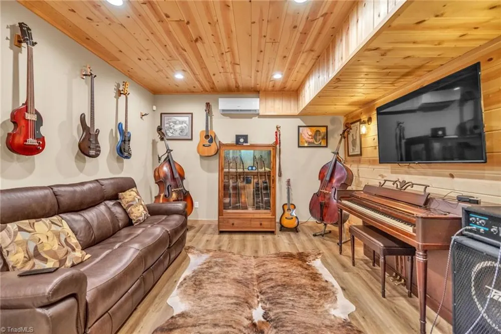 632 Big Tree Road West Jefferson, NC 28694