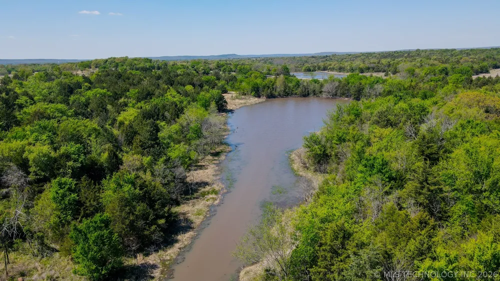 2130 394 Dustin, OK 74839
