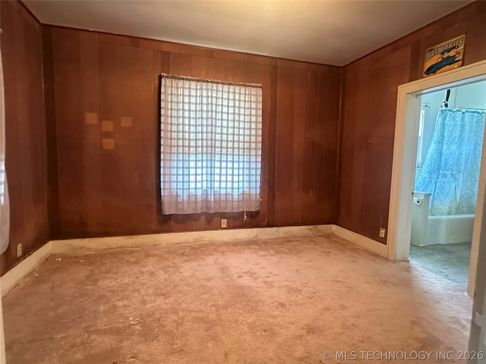 814 S Severs Street Okmulgee, OK 74447