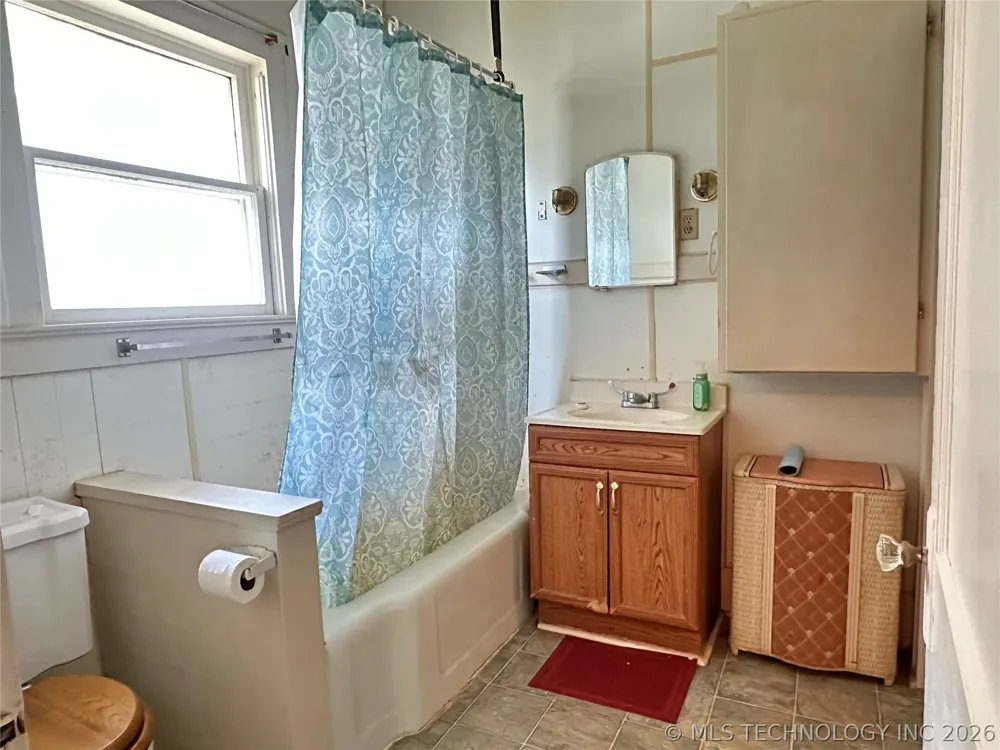 814 S Severs Street Okmulgee, OK 74447