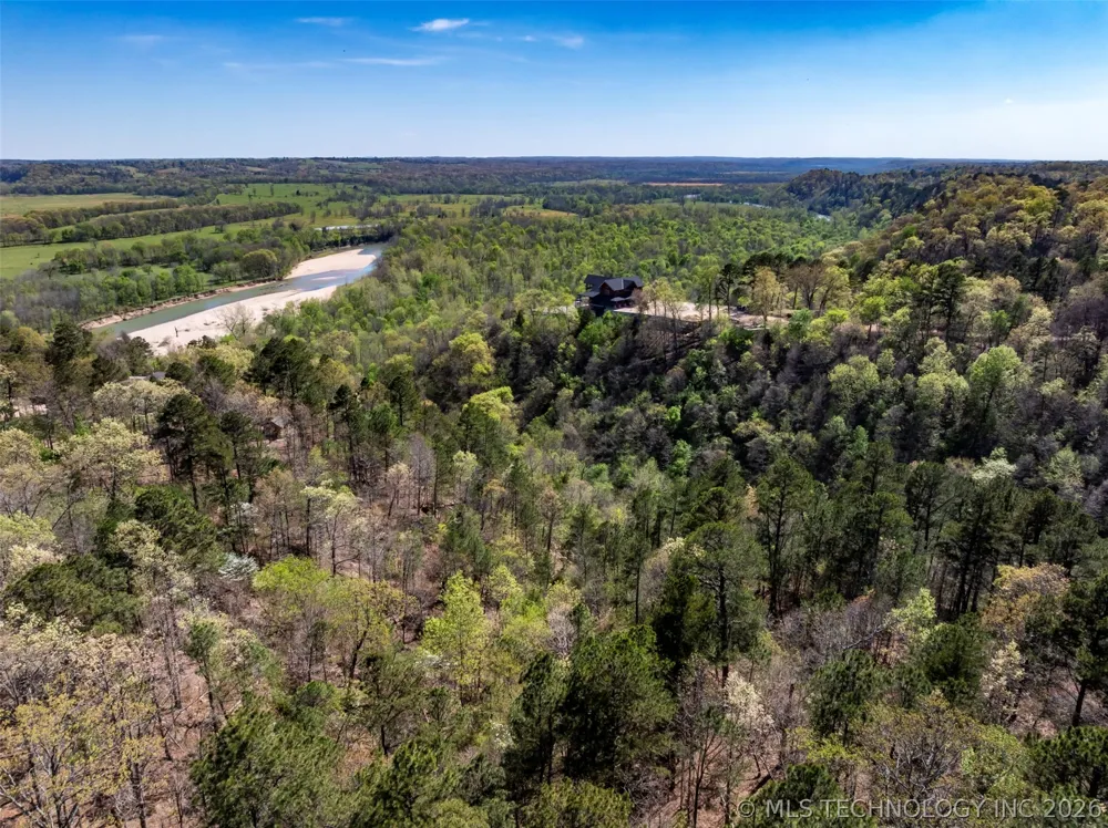 953 Pine Tree Road Kansas, OK 74347