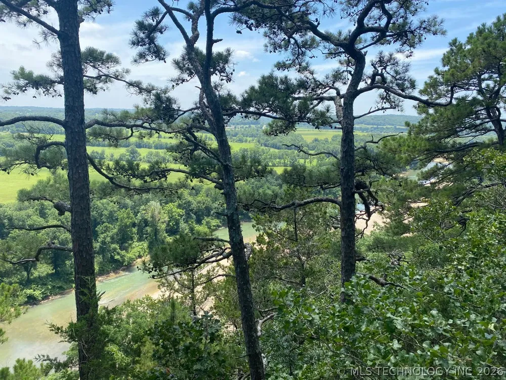 953 Pine Tree Road Kansas, OK 74347
