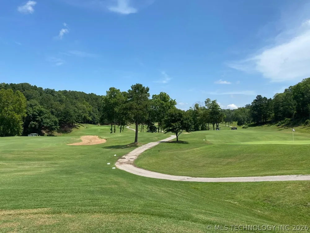 953 Pine Tree Road Kansas, OK 74347