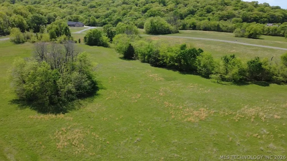 428 S Thunder Road Fort Gibson, OK 74434