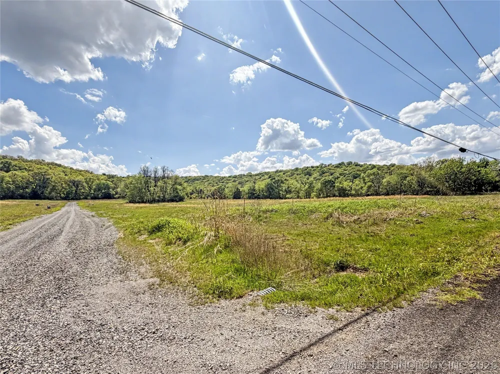 428 S Thunder Road Fort Gibson, OK 74434