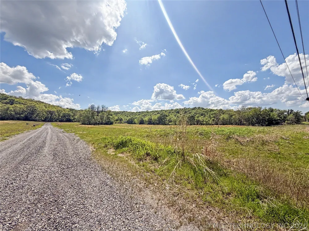 428 S Thunder Road Fort Gibson, OK 74434