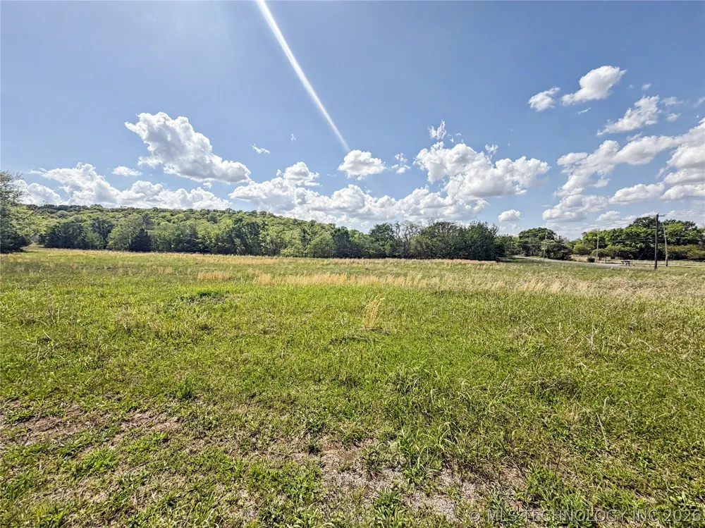 428 S Thunder Road Fort Gibson, OK 74434