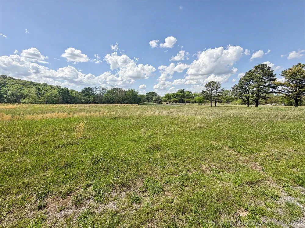 428 S Thunder Road Fort Gibson, OK 74434