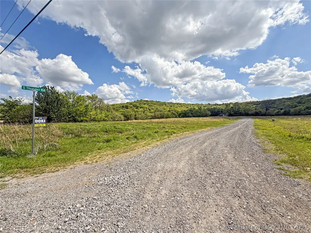 404 S Thunder Road Fort Gibson, OK 74434